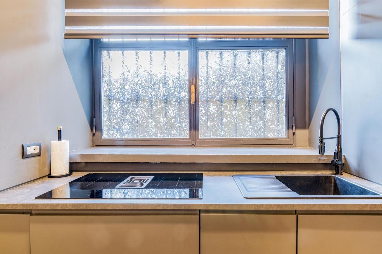 Bligny Studio 4Pax Wifi Bocconi District Milan Luaran gambar